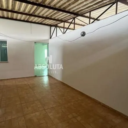 Buy this 3 bed apartment on Rua Adolfo Siqueira in Triângulo, Conselheiro Lafaiete - MG