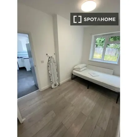 Rent this 1 bed apartment on 16 Devonshire Road in Lower Edmonton, London
