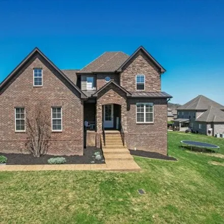 Buy this 3 bed house on unnamed road in Hendersonville, TN 30766