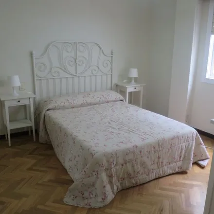 Rent this 3 bed apartment on Avenida de Gran Canaria in 14, 15011 A Coruña