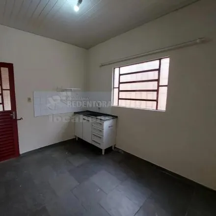 Rent this 2 bed house on Rua Moisés Miguel Hadad in Vila Aeroporto, São José do Rio Preto - SP