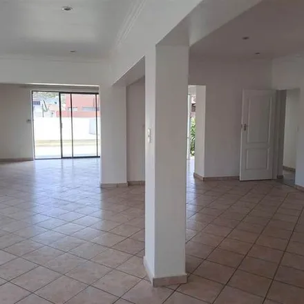 Image 2 - 12th Street, Orange Grove, Johannesburg, 2001, South Africa - Apartment for rent