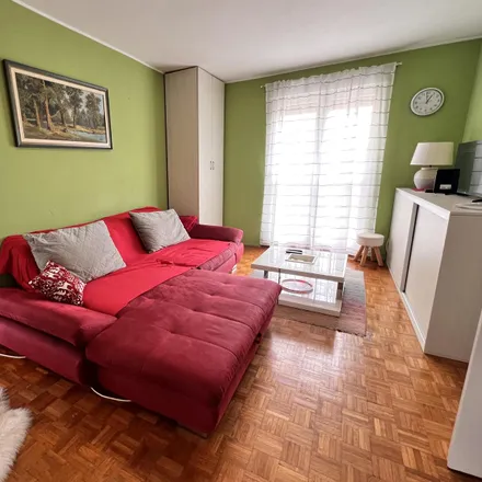 Buy this 3 bed apartment on Vidikovac 7 in 52100 Grad Pula, Croatia