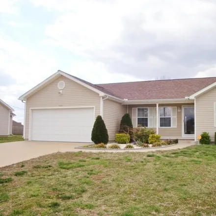 Rent this 3 bed house on 1398 College Street in Webb City, MO 64870