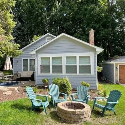 Rent this 3 bed house on 67 Geneva Lane in Fontana-on-Geneva Lake, Walworth County