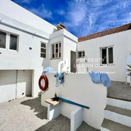 Buy this 3 bed townhouse on Rua Doutor Francisco Sá Carneiro in 2520-430 Peniche, Portugal