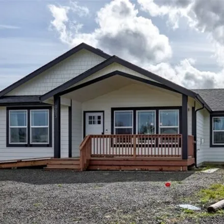 Image 1 - 998 Alida Court Southwest, Ocean Shores, Grays Harbor County, WA 98569, USA - House for sale