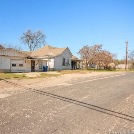 Image 7 - 1223 Piedmont Avenue, San Antonio, TX 78210, USA - House for sale