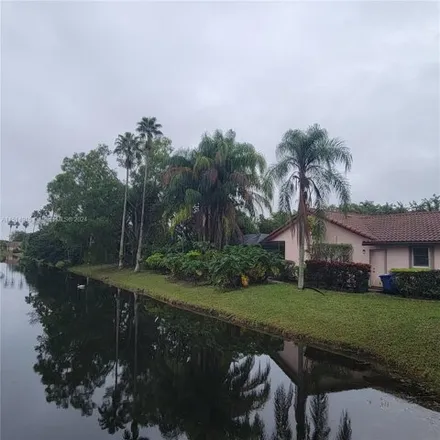 Image 3 - 1535 Northwest 111th Avenue, Coral Springs, FL 33071, USA - House for sale