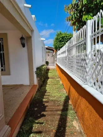 Rent this 3 bed house on El Cardenal Cantina in Calle 70, 97000 Mérida