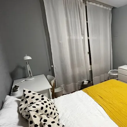 Rent this 5 bed room on Calle Autonomía / Autonomia kalea in 52, 48012 Bilbao