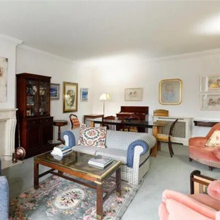Image 3 - Wimbledon Hill Road, London, SW19 7DG, United Kingdom - Apartment for sale