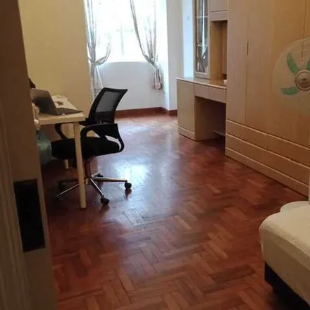 Rent this 1 bed room on 2 Tanah Merah Kechil Avenue in Singapore 465776, Singapore
