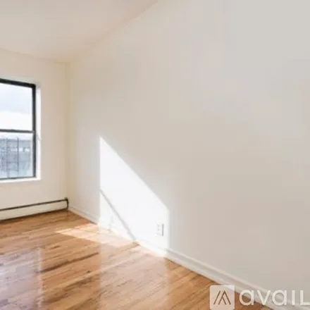 Image 5 - 523 W 160th St, Unit Garden - Apartment for rent