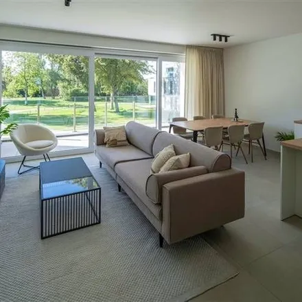Rent this 2 bed apartment on Nieuwe Molenstraat 134 in 9100 Sint-Niklaas, Belgium