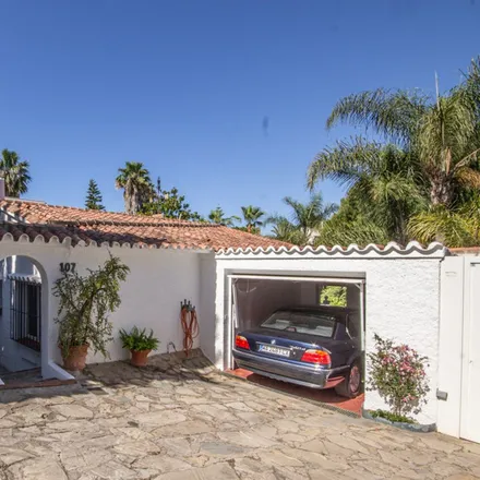 Image 4 - Marbella, Andalusia, Spain - House for sale