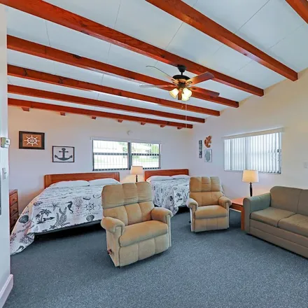 Rent this 1 bed apartment on Lake Placid in FL, 33852