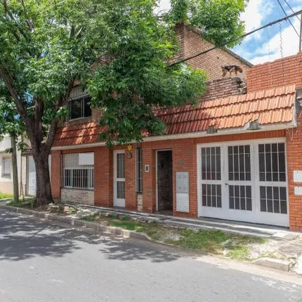 Buy this 5 bed house on Machado 5767 in Azcuénaga, Rosario