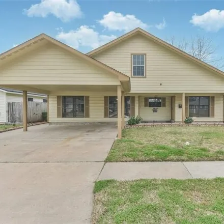 Buy this 3 bed house on 313 Brown Drive in Pasadena, TX 77506