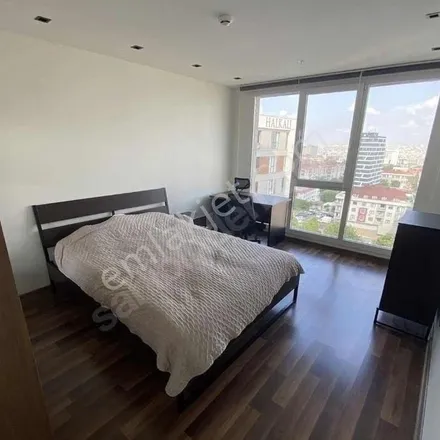Rent this 3 bed apartment on 1.İkitelli Caddesi in 34303 Küçükçekmece, Turkey