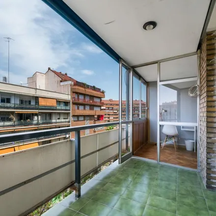Image 4 - Santander Bank, Avinguda del Port, 46023 Valencia, Spain - Apartment for rent