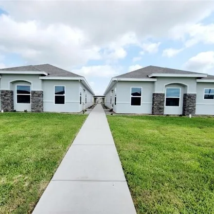 Rent this 3 bed apartment on unnamed road in Weslaco, TX 78596