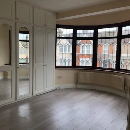 Rent this 1 bed room on Castleton Road in Goodmayes, London