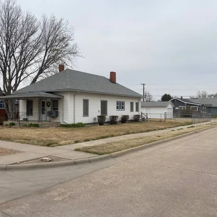 Buy this 2 bed house on 102 West Emerson Street in St. Francis, KS 67756