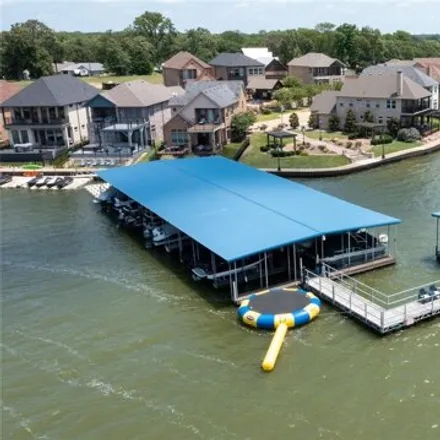 Buy this 3 bed house on 120 Marina Drive in Henderson County, TX 75156