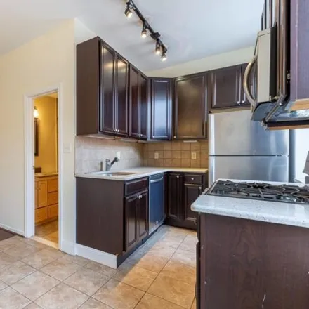 Rent this 2 bed apartment on 626 South 19th Street in Philadelphia, PA 19146