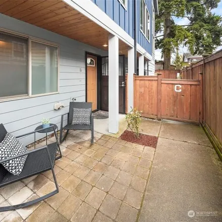 Image 3 - 4237 South Bozeman Street, Seattle, WA 98118, USA - House for sale