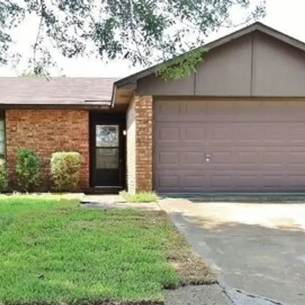 Rent this 3 bed house on 7132 Nutmeg Lane in Dallas, TX 75249