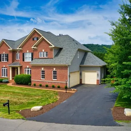 Buy this 5 bed house on 16017 Garriland Drive in Montresor, Loudoun County