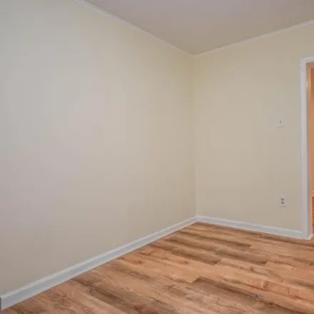 Image 7 - 5607 Seminole Street, College Park, MD 20740, USA - House for sale