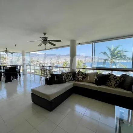 Rent this 3 bed apartment on Calle las Playas in Ciudad Renacimiento, 39300 Acapulco