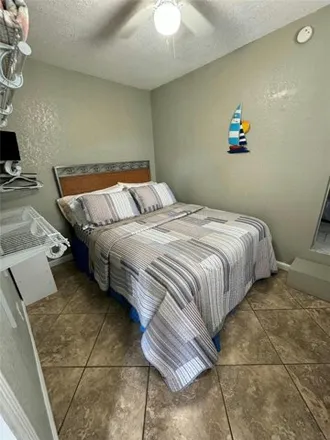 Image 7 - 763 31st Street, Galveston, TX 77550, USA - Apartment for rent