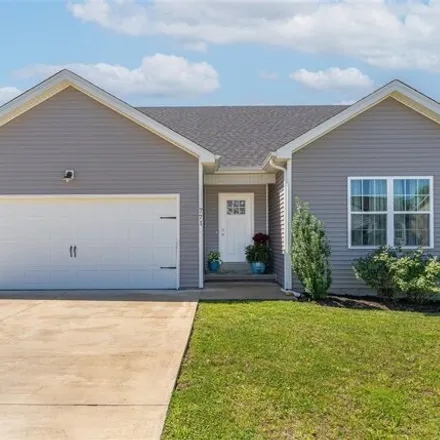 Buy this 3 bed house on River Birch Road in Bowling Green, KY 42128