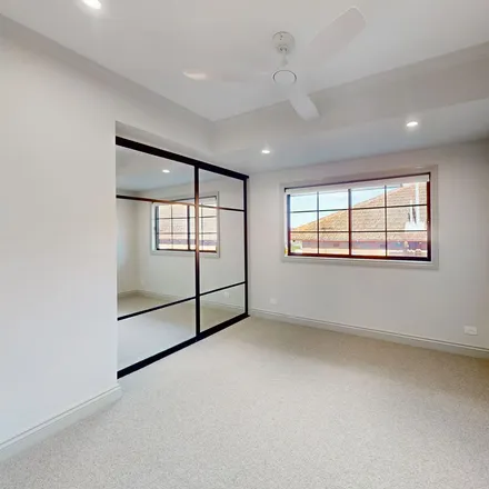 Rent this 3 bed townhouse on 844 Brunswick Street in New Farm QLD 4005, Australia