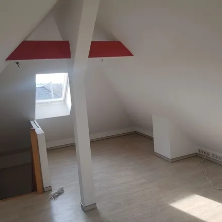Rent this 3 bed apartment on Höchster Straße 8 in 65203 Wiesbaden, Germany