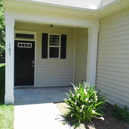 Image 4 - 103 Cottage Dr, Clayton, North Carolina, 27527 - House for sale