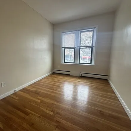 Image 4 - 1238 Commonwealth Avenue, Boston, MA 02134, USA - Apartment for rent