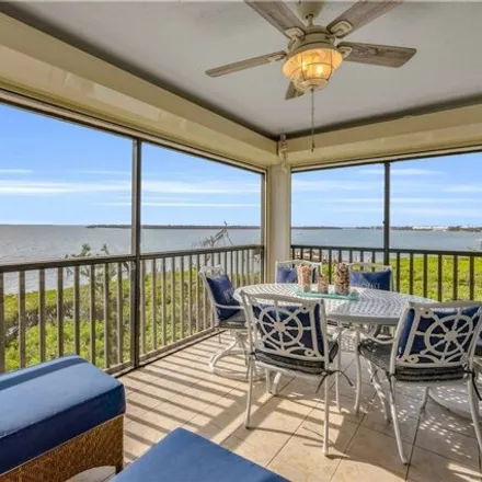 Buy this 2 bed condo on Jensen‘s Twin Palms Resort & Marina in Andy Rosse Lane, Captiva
