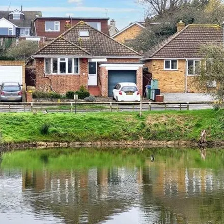 Image 1 - Valley Ponds, Willow Walk, Piddinghoe, BN9 9ST, United Kingdom - House for sale