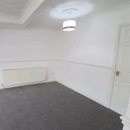 Image 3 - Moorhouse Road, Hull, United Kingdom - Townhouse for rent