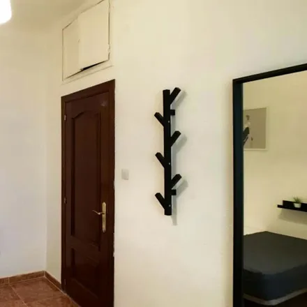 Rent this 1 bed room on Mª Carmen Pliego in Calle del Doctor Esquerdo, 169