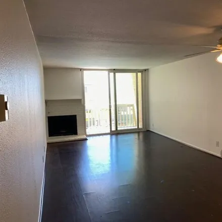 Image 4 - 84 Navy Court, Los Angeles, CA 90291, USA - Condo for rent