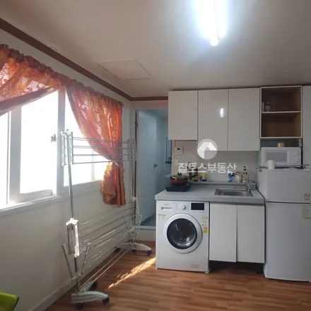Rent this studio apartment on 서울특별시 성북구 정릉동 899-1