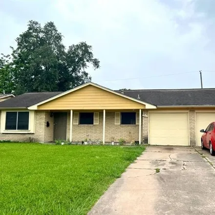 Buy this 3 bed house on 4323 Woodmont Drive in Houston, TX 77045