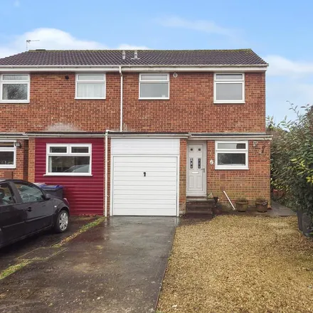 Rent this 2 bed duplex on Clay Close in Dilton Marsh, BA13 4DU