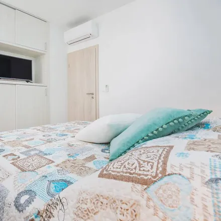 Image 6 - Cavtat, Dubrovnik-Neretva County, Croatia - Apartment for rent